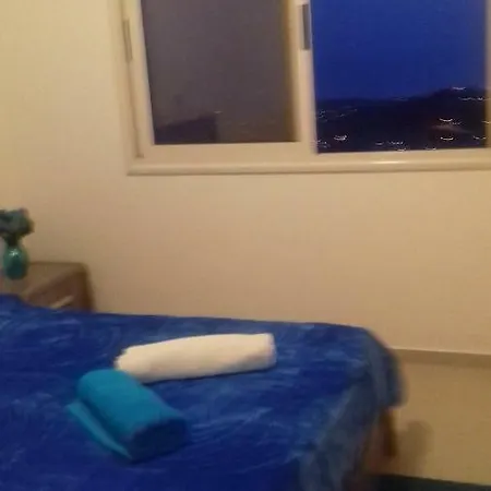Elena Luxury Daire Peyia